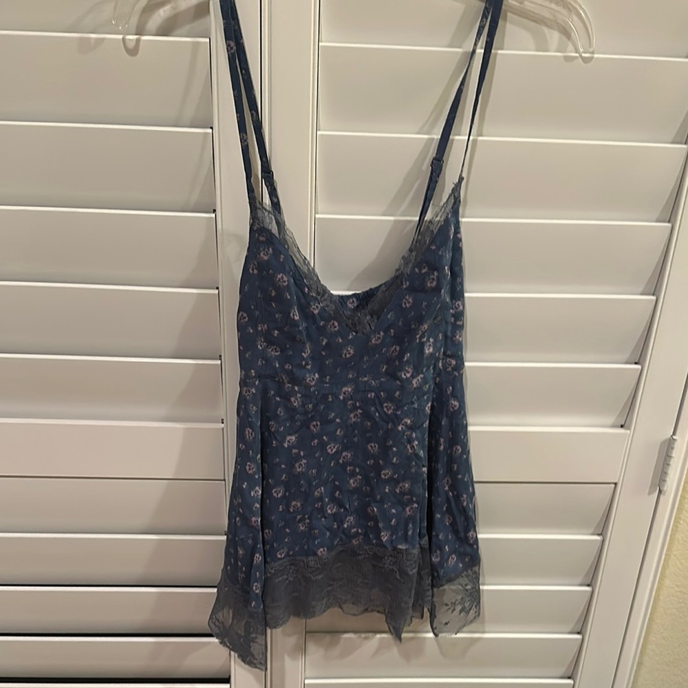 Hollister Blue Asymmetrical Sleeveless Camisole
